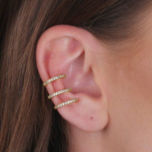 Piercing Dourado Três Argolas Cravejado de Zircônia - Image 2